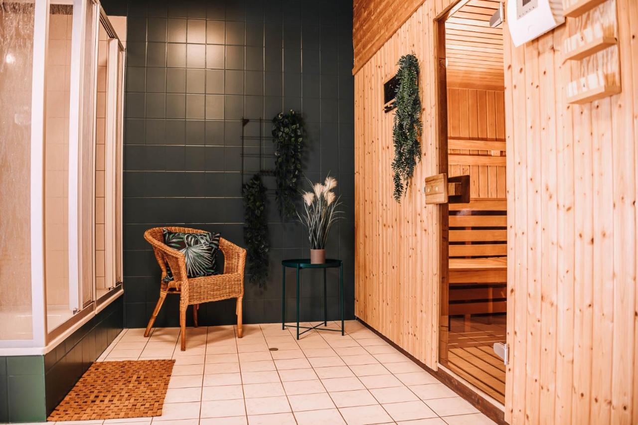 Xxl Ferienhaus Goldberger See - Sauna - 16 Personen Exterior foto